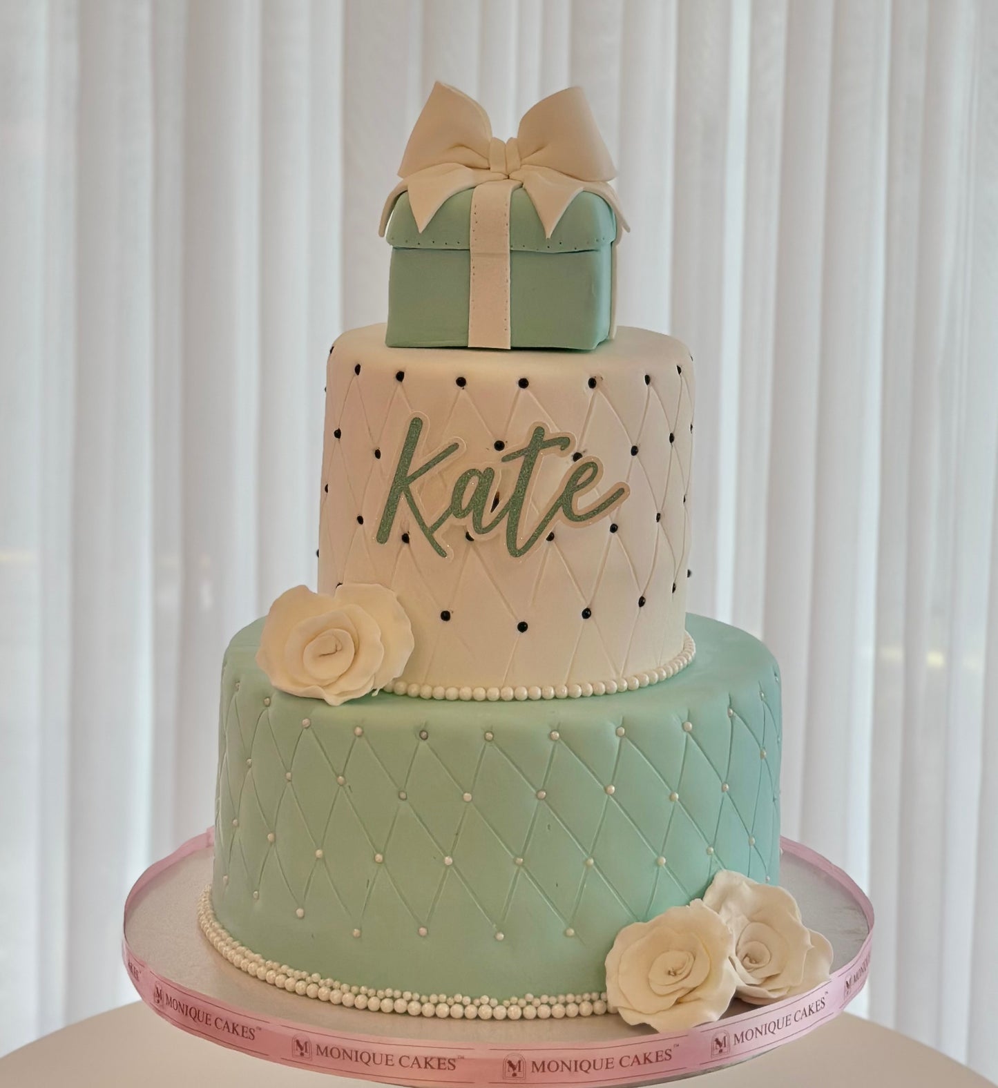 Custom Cake “Tiffany”